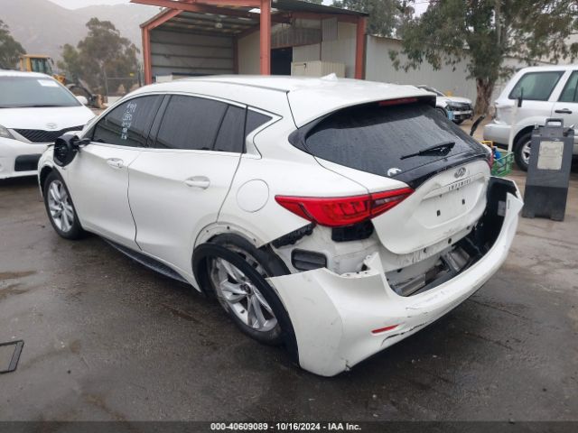SJKCH5CP6HA039450 Infiniti QX30
