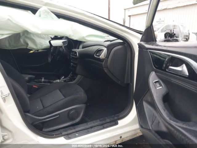 SJKCH5CP6HA039450 Infiniti QX30