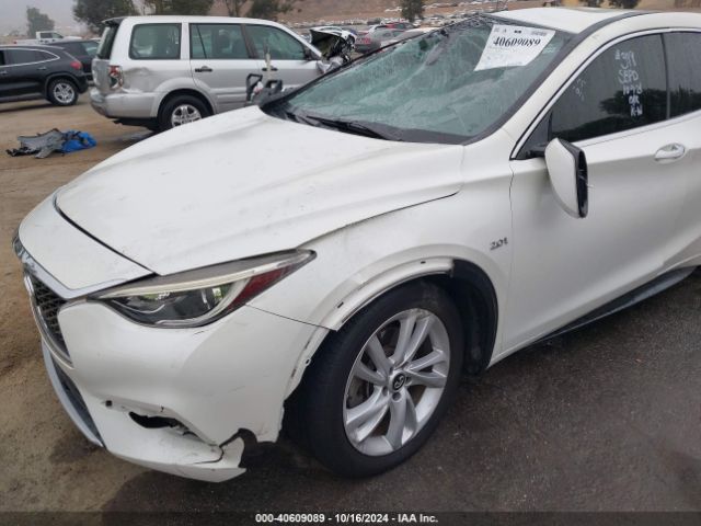 SJKCH5CP6HA039450 Infiniti QX30