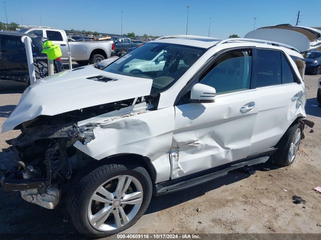 Mercedes-Benz Ml 350 Bluetec 4matic 2014 4JGDA2EB4EA360941 Image 2