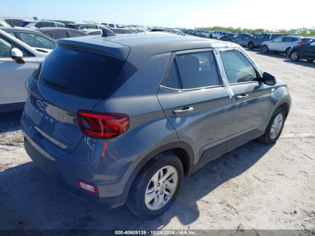 KMHRB8A3XNU186392 Hyundai Venue Se