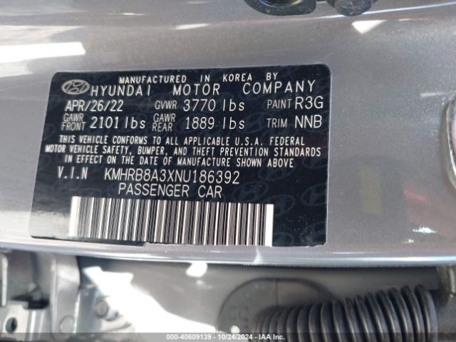 KMHRB8A3XNU186392 Hyundai Venue Se