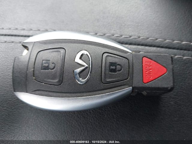 SJKCH5CP5JA055113 Infiniti Qx30 Sport