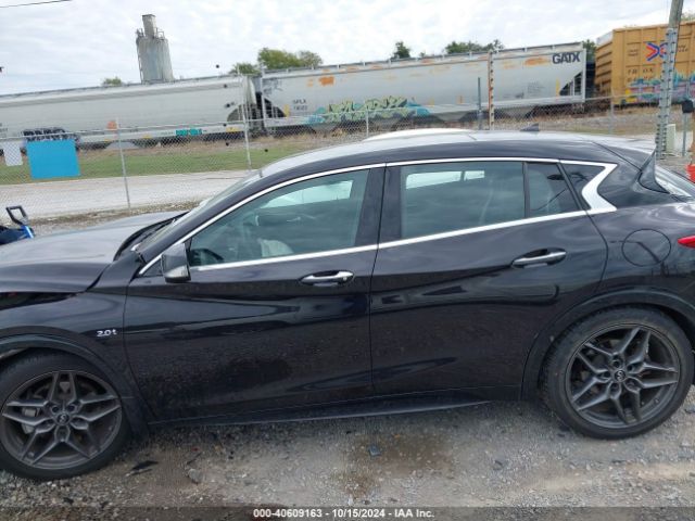 SJKCH5CP5JA055113 Infiniti Qx30 Sport