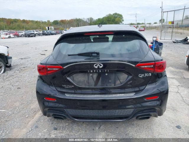 SJKCH5CP5JA055113 Infiniti Qx30 Sport