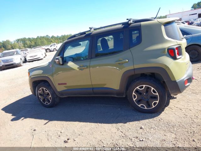 ZACCJBCTXFPB79579 Jeep Renegade Trailhawk
