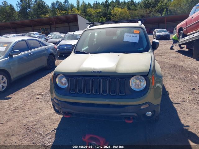 ZACCJBCTXFPB79579 Jeep Renegade Trailhawk