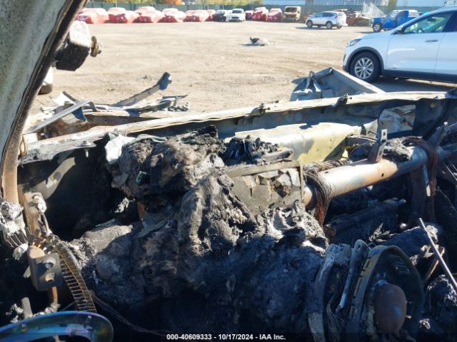 1GTU9FEL9LZ135961 GMC Sierra 1500 4wd  Short Box Denali
