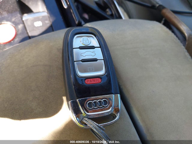 Audi S8 4.0t 2014 WAUD2AFD9EN004342 Image 11