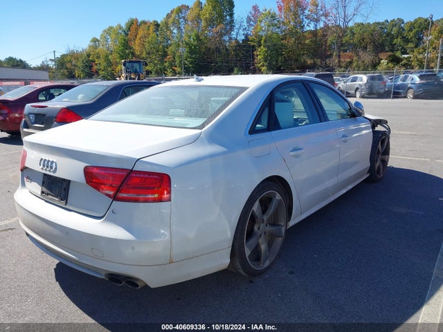 Audi S8 4.0t 2014 WAUD2AFD9EN004342 Image 4