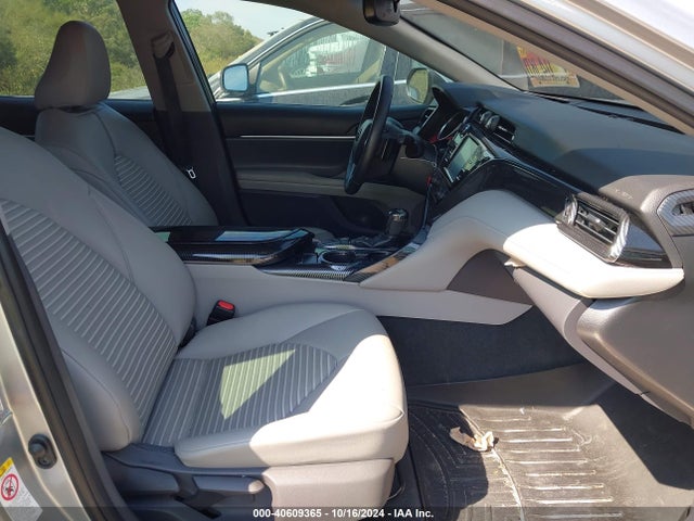 4T1B11HK8JU155953 Toyota CAMRY SE