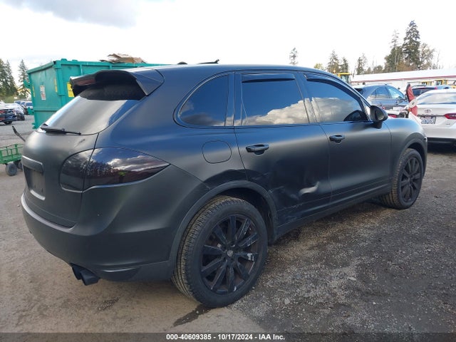 2013 PORSCHE CAYENNE WP1AA2A20DLA07367 Photo 3