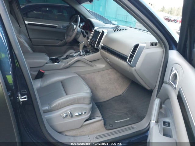 2013 PORSCHE CAYENNE WP1AA2A20DLA07367 Photo 4