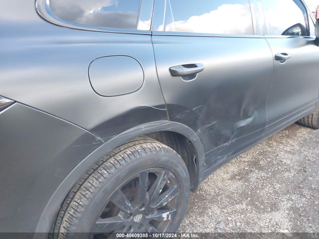 2013 PORSCHE CAYENNE WP1AA2A20DLA07367 Photo 5
