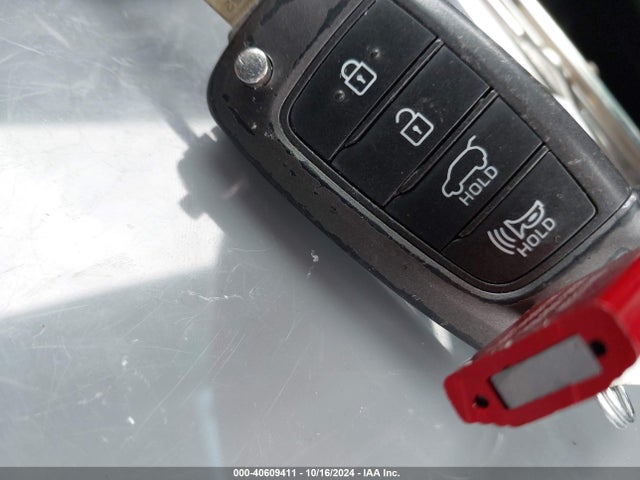 Hyundai Kona Se 2019 KM8K12AA9KU384120 Image 11