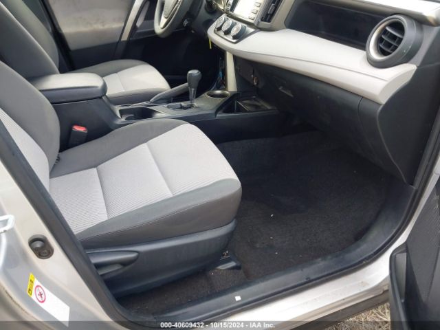 JTMZFREV9ED042245 Toyota RAV4 LE