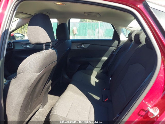 KIA Forte Lxs 2019 3KPF24AD9KE059894 Image 8