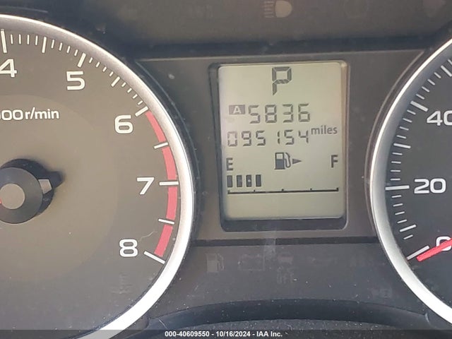 Subaru Forester 2.5i Premium 2015 JF2SJADC9FH555590 Image 15