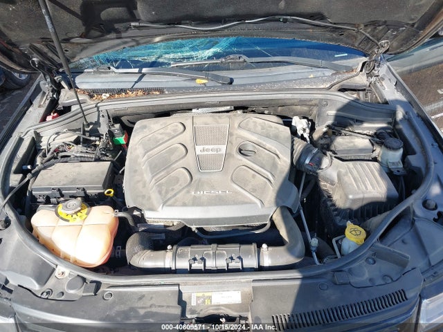 1C4RJFCM5FC239217 Jeep Grand Cherokee Overland