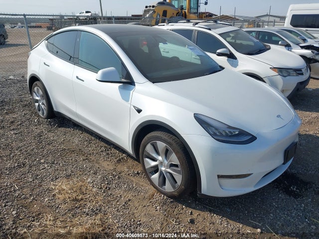 2023 TESLA MODEL Y 7SAYGDEE2PA155705 Photo 0