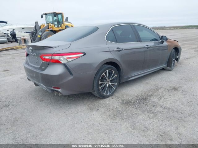 4T1B11HK7JU023055 Toyota CAMRY SE