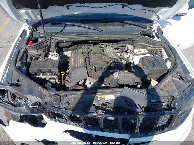 1C4RJFDJ3JC267188 Jeep Grand Cherokee Srt 4x4