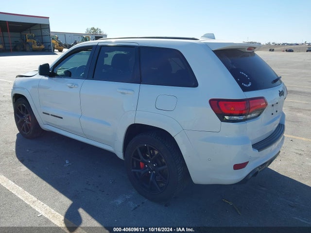 1C4RJFDJ3JC267188 Jeep Grand Cherokee Srt 4x4