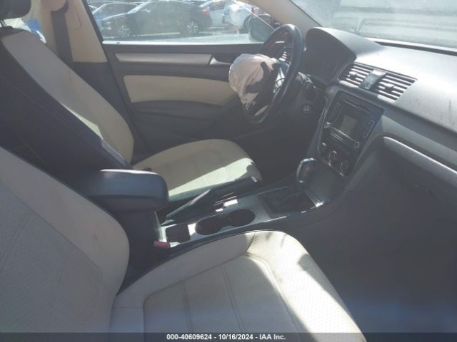 1VWBV7A36FC096071 Volkswagen Passat 2.0l Tdi Se