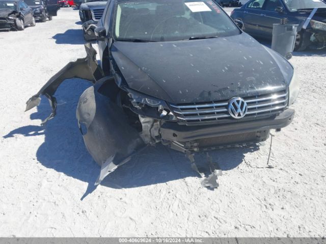 1VWBV7A36FC096071 Volkswagen Passat 2.0l Tdi Se
