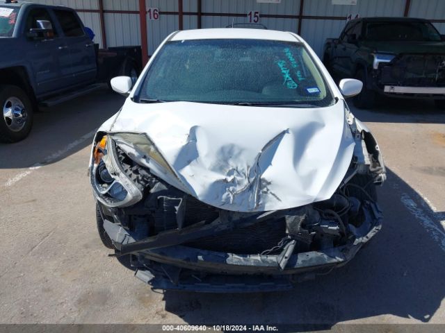 KMHD35LH3GU315865 Hyundai ELANTRA GT