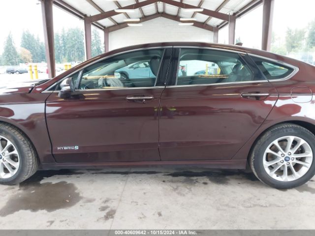 3FA6P0MU5KR235473 Ford Fusion Hybrid Sel