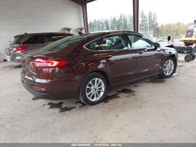 3FA6P0MU5KR235473 Ford Fusion Hybrid Sel