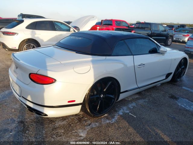 2022 BENTLEY CONTINENTAL GT SCBDG4ZG6NC002140 Photo 3