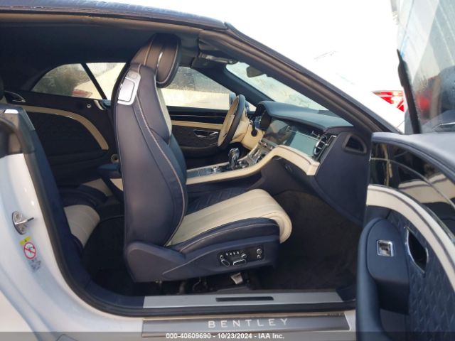 2022 BENTLEY CONTINENTAL GT SCBDG4ZG6NC002140 Photo 4