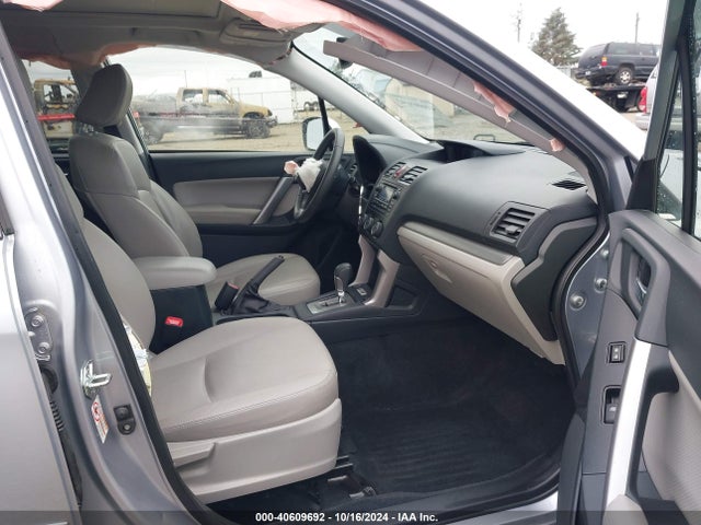 Subaru Forester 2.5i Limited 2015 JF2SJAHC6FH807905 Image 5
