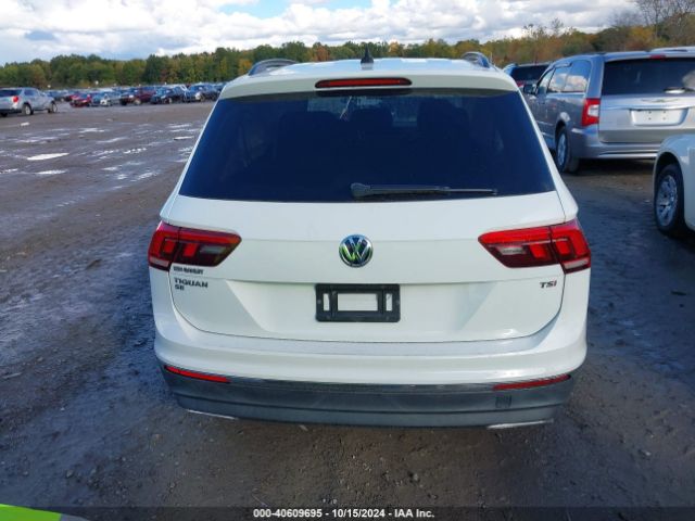 3VV3B7AX8JM047076 Volkswagen Tiguan 2.0t Se/2.0t Sel