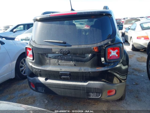 ZACNJDE1XPPP34769 Jeep Renegade Altitude 4x4