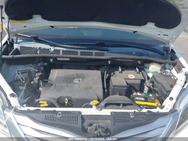 5TDDK3DC1FS112362 Toyota Sienna Limited Premium 7 Passenger