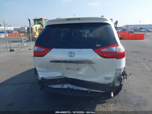 5TDDK3DC1FS112362 Toyota Sienna Limited Premium 7 Passenger