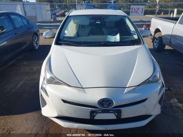 JTDKARFU1H3036987 Toyota Prius Three