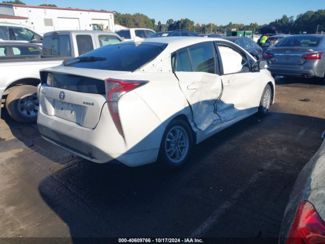 JTDKARFU1H3036987 Toyota Prius Three