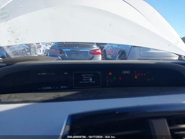 JTDKARFU1H3036987 Toyota Prius Three