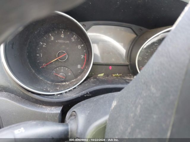 KNDMB5C19F6057848 KIA SEDONA LX