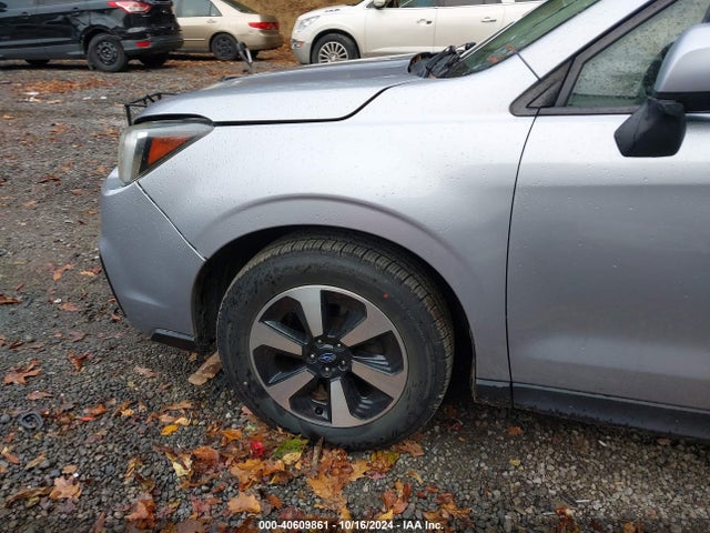 Subaru Forester 2.5i Premium 2017 JF2SJAECXHH406204 Image 21