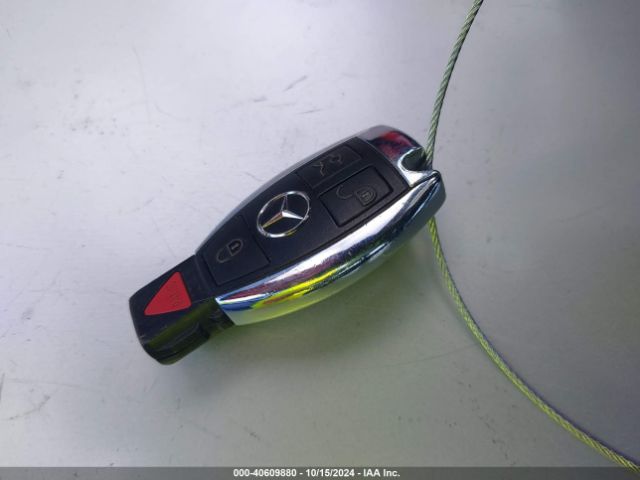 2013 MERCEDES-BENZ C 250 WDDGJ4HB9DG061570 Photo 10
