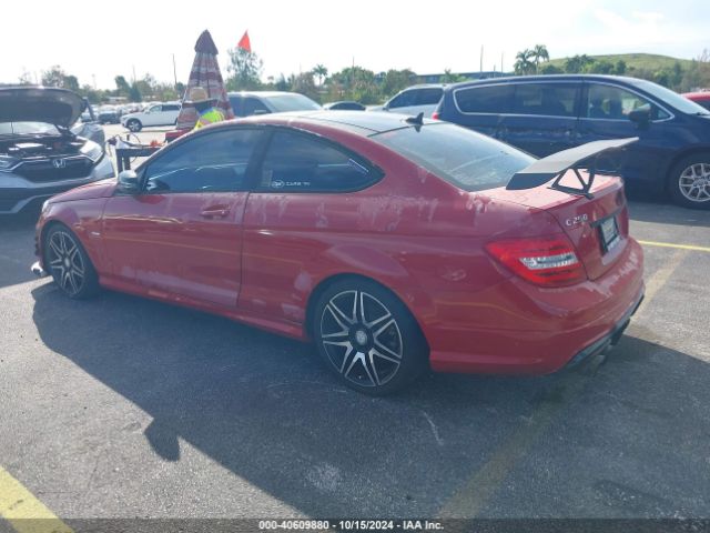 2013 MERCEDES-BENZ C 250 WDDGJ4HB9DG061570 Photo 2