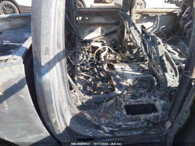 1C6RR7LT4FS687130 RAM 1500 Slt