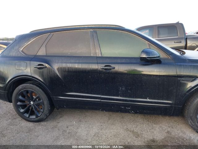 SJAAM2ZV5KC024025 Bentley Bentayga V8