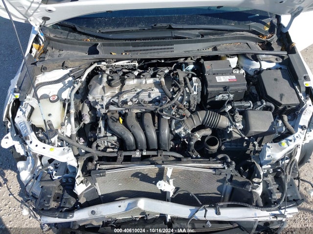 Toyota COROLLA LE 2022 5YFEPMAEXNP275813 Image 10