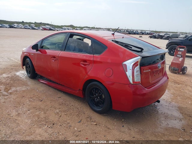 Toyota Prius Two 2014 JTDKN3DUXE1788201 Image 3